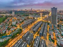 Đầu tư bất động sản năm 2024: Có cả cơ hội lẫn rủi ro